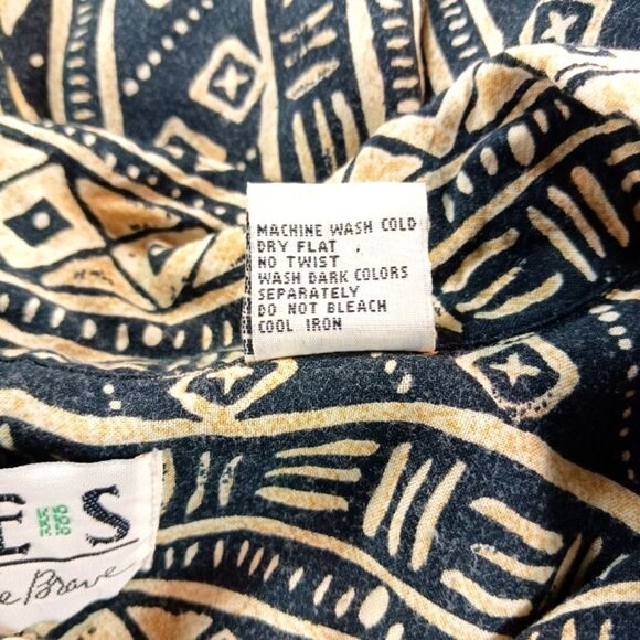 Vintage 90s TRIBES FROM LAND OF THE BRAVE Black Tan Geometric Men's L Shirt..... - Picture 3 of 9